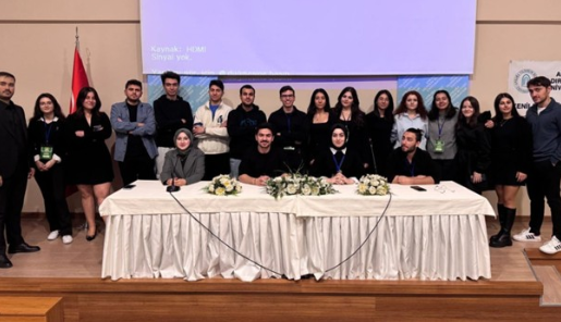 Yenilenebilir Enerji ve İklim Değişikliği Kulübü Yönetim 