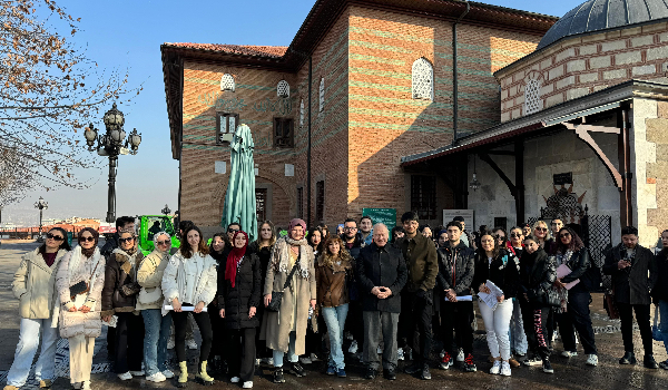 Site Trip / Vertical Studio - Group 2 - 5